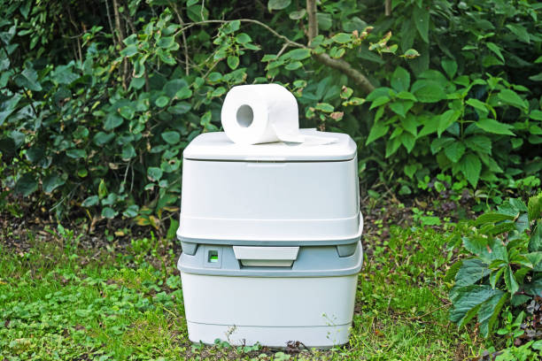 Portable Toilet Options We Offer in Middlefield, OH