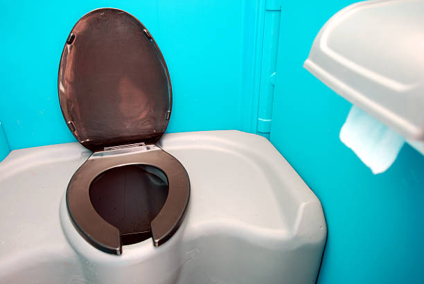 Best Portable toilet rental cost  in Middlefield, OH